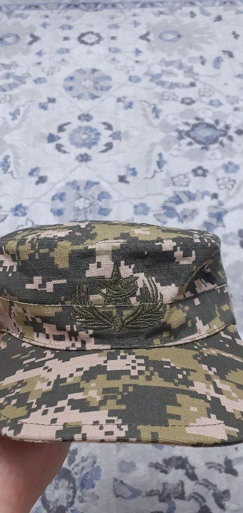 Продам форму 52 размер