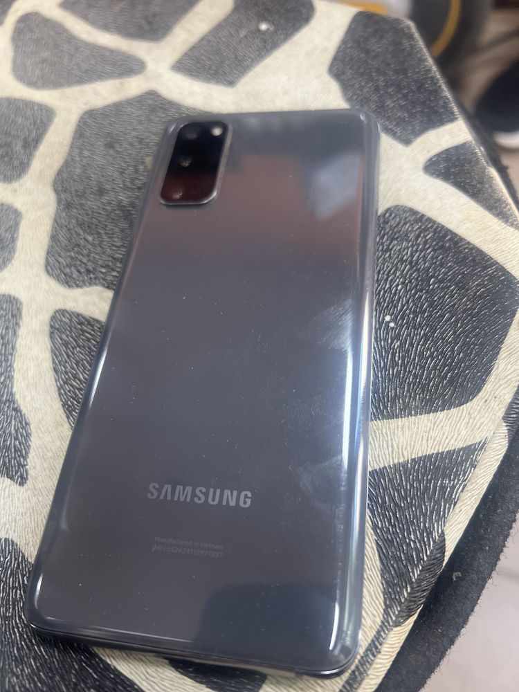 Samsung s20 128gb комплект