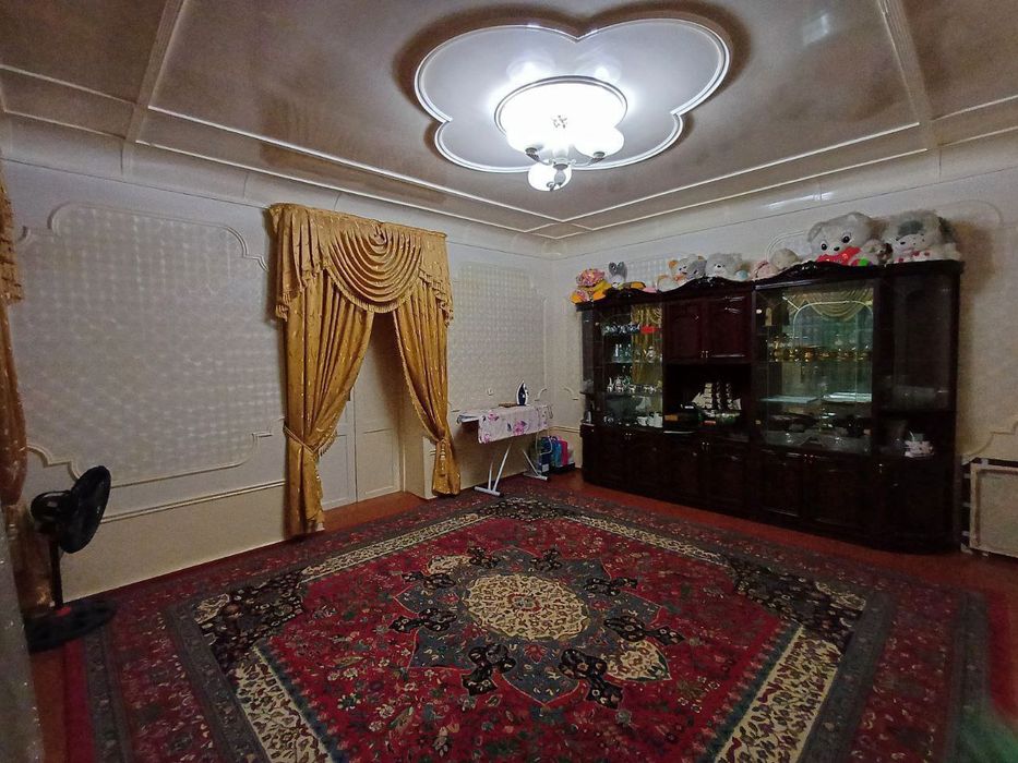 Mebel sotiladi. Yaxshi xolatda