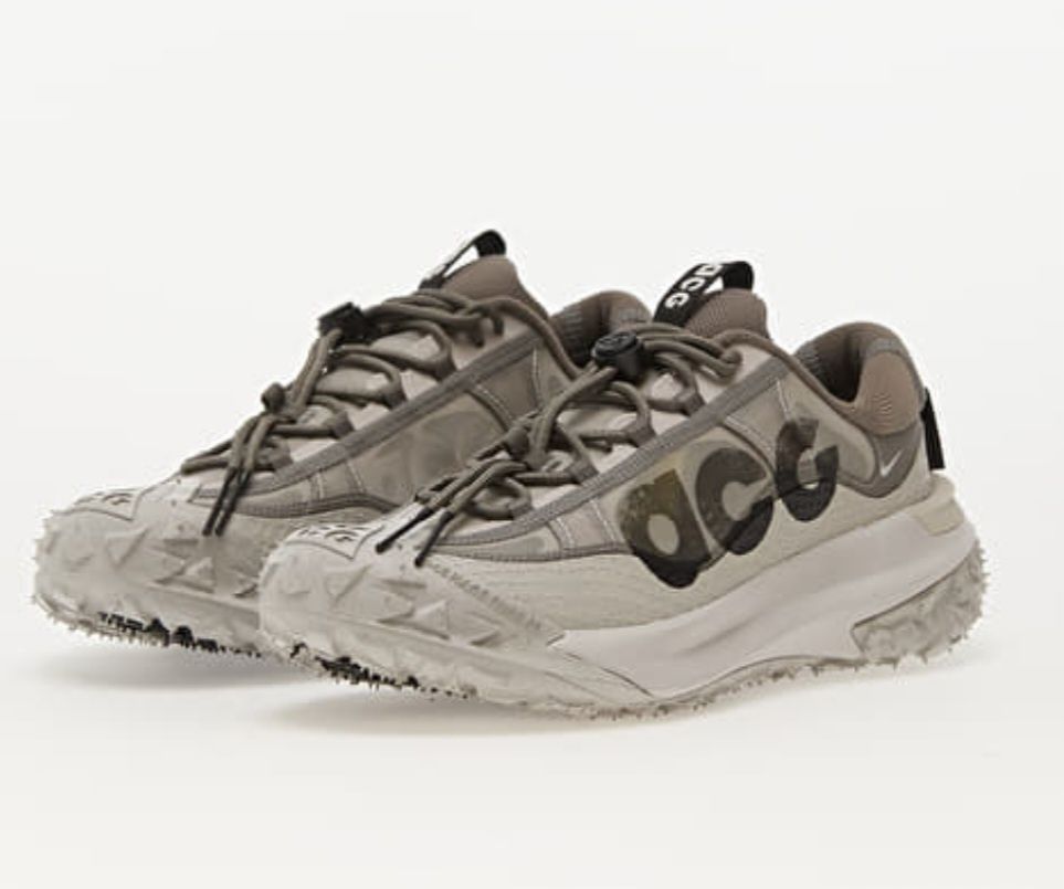 Nike ACG Mountain Fliy 2 Low