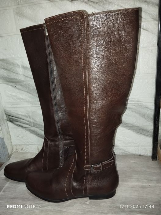 Женские сапожки кожаные