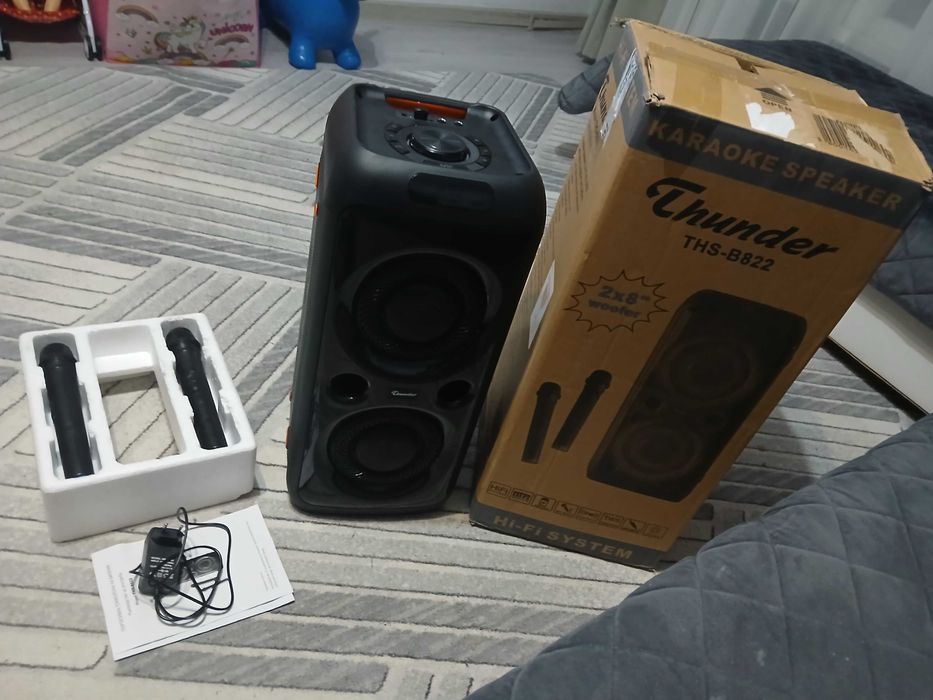 Караоке колона , тонколона , 2 микрофона