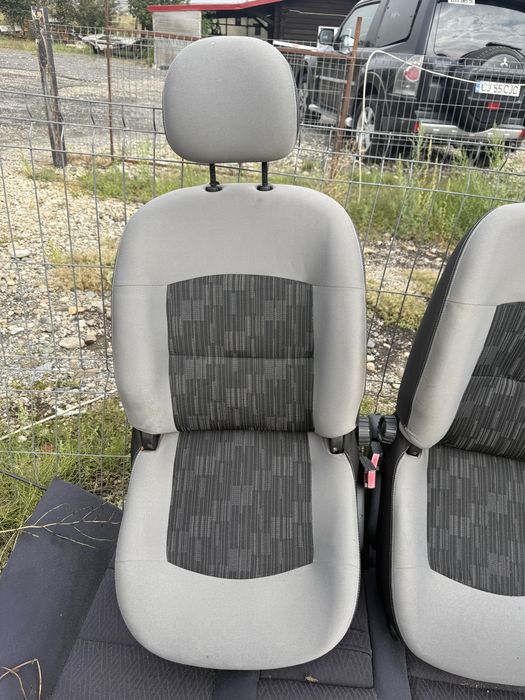 Scaun renault clio symbol Thalia  dezmembrari renault thalia