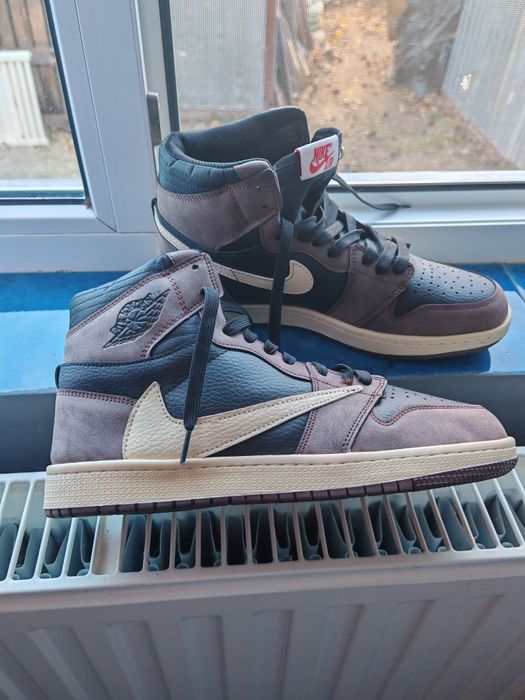 Jordan 1  - Mocha Brown - mărimea 43
