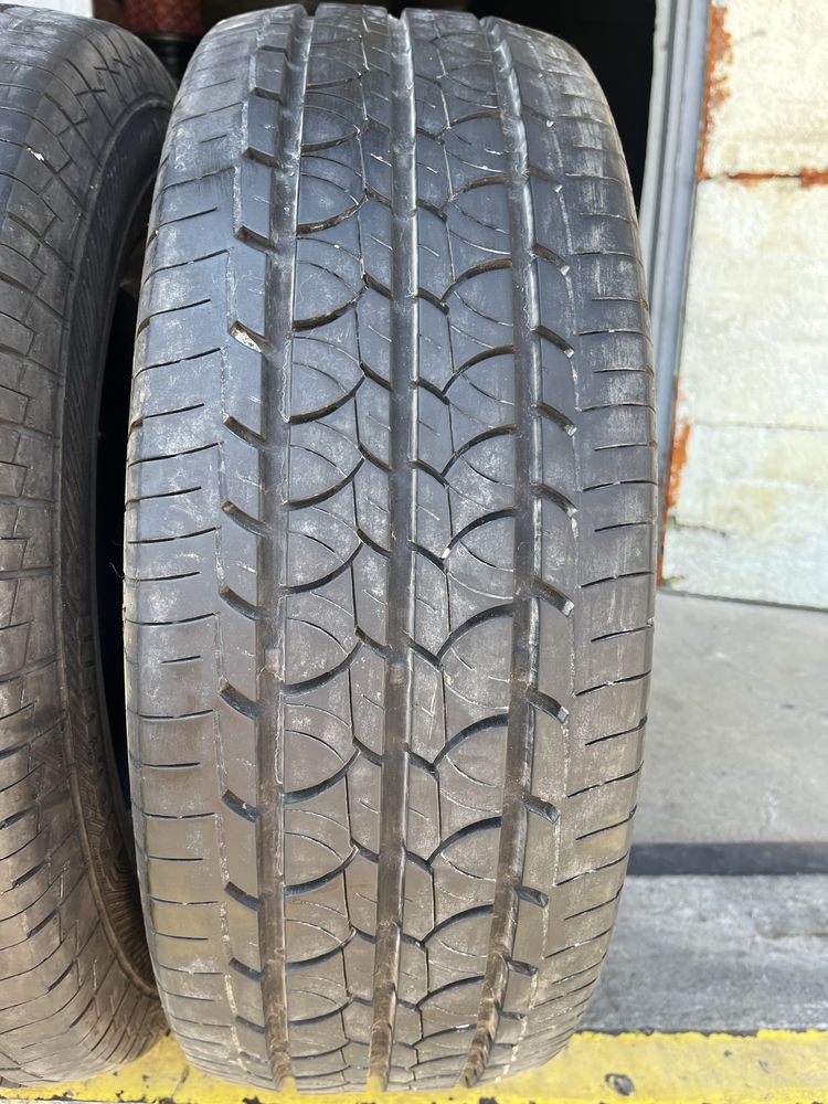 2 бр. гуми за бус 225/70/15C Barum 8+ DOT 1317