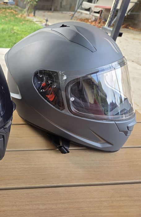 Каска MT ползвана няколко пъти