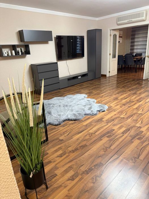 Ижарага 3/1/5 Дархан садик Интелект 3х комнатная срочно в аренду