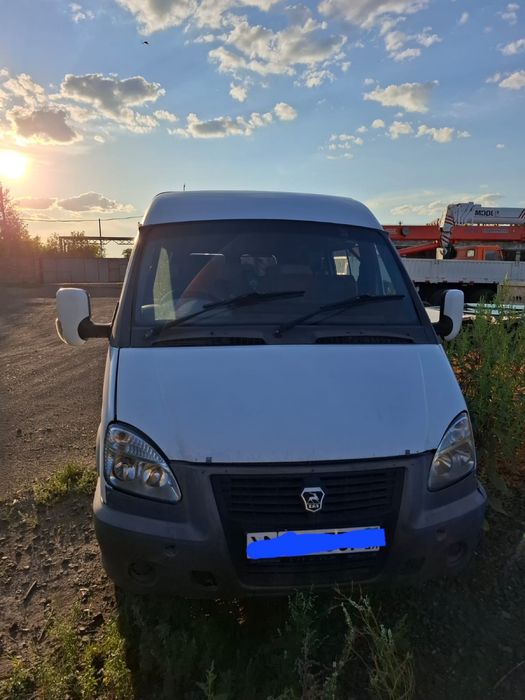 Продам газель пассажирский
