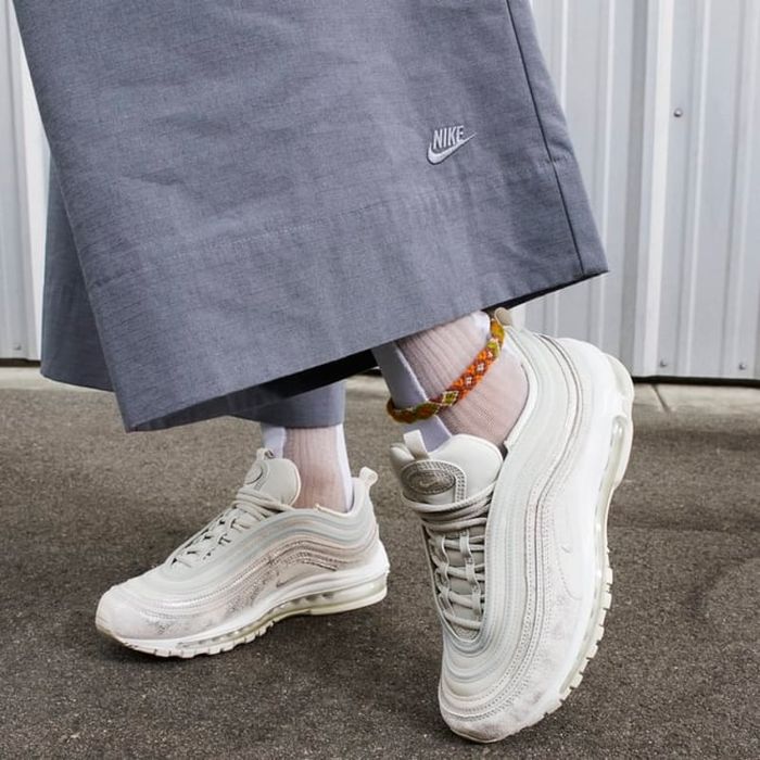 Дамски маратонки Nike Air Max 97
"Light Bone"
