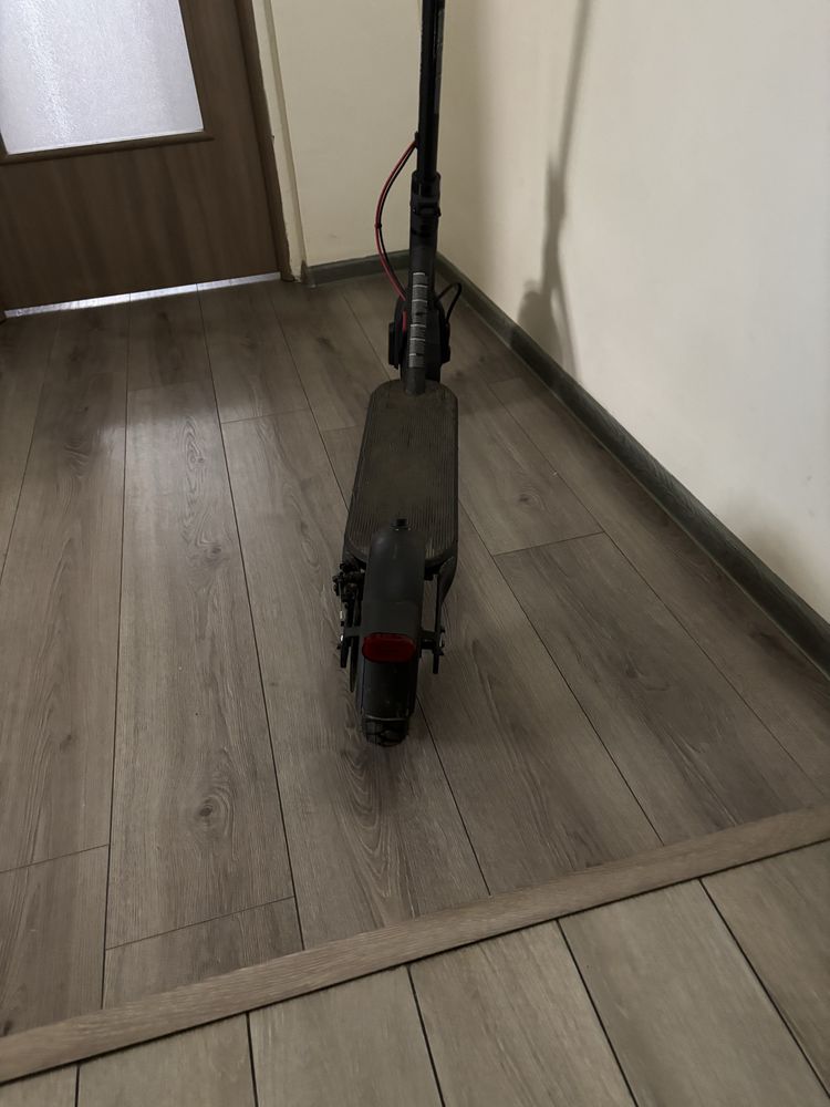 Trotineta electrica xiaomi scooter 4