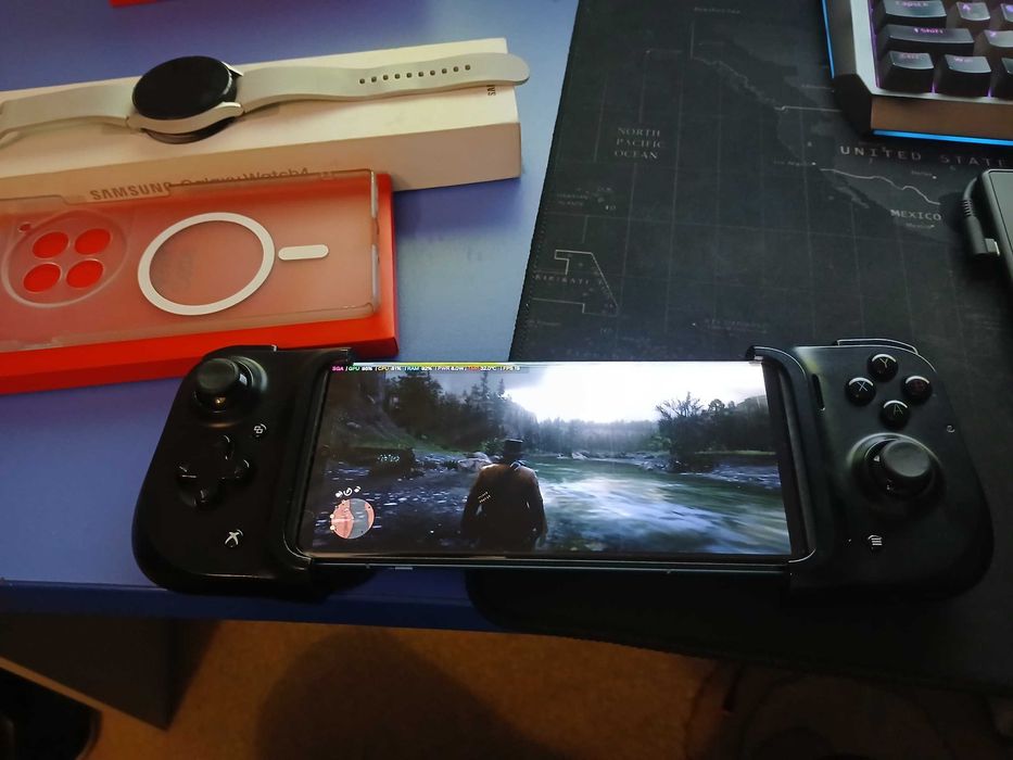 Oneplus ace3 12/256 snapdragon 8 gen 2 batareyka emkost 94 %