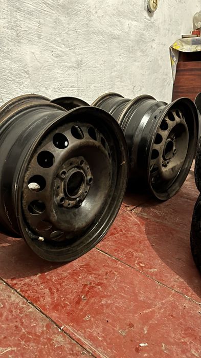 Штампы черные от BMW оригинал