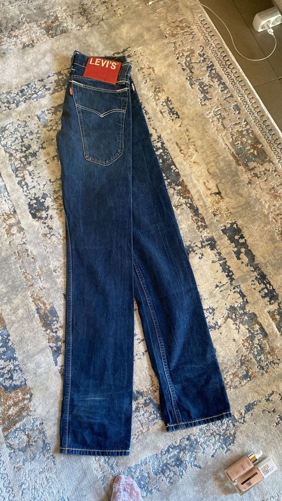 Blugi LEVI’S  vintage