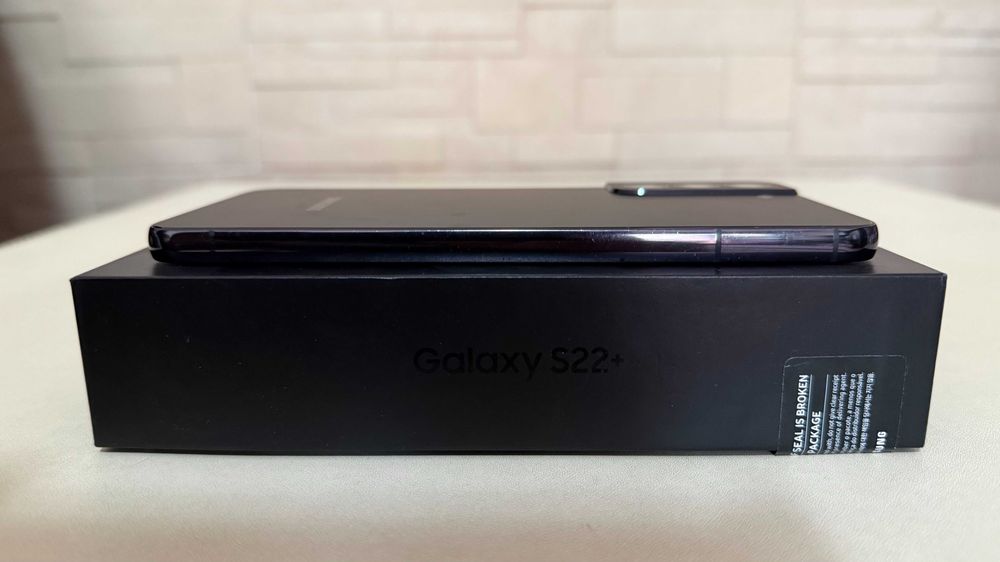 Samsung Galaxy S22+ plus, 256GB, cutie+incărcător 45W, factură Samsung