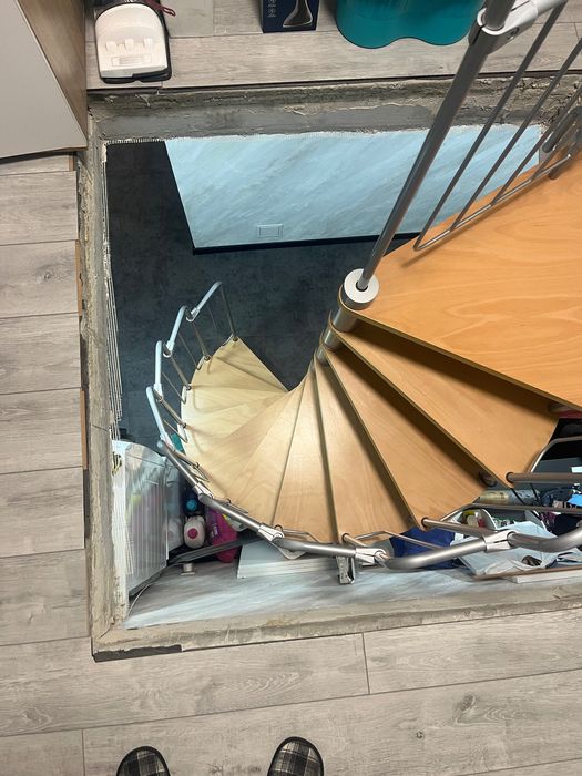 Вита стълба за отвор 145 см