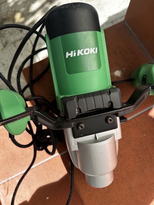 Malaxor Collomix mix 1300 si Hitachi Hikoki  UM16 vst2