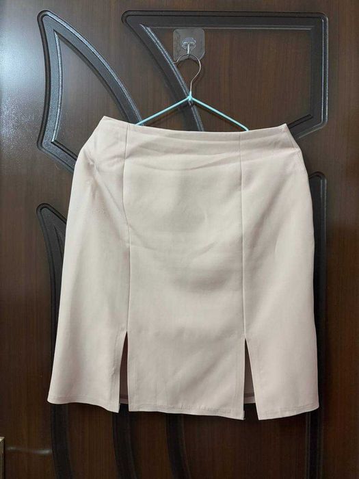 Костюм-двойка: пиджак юбка