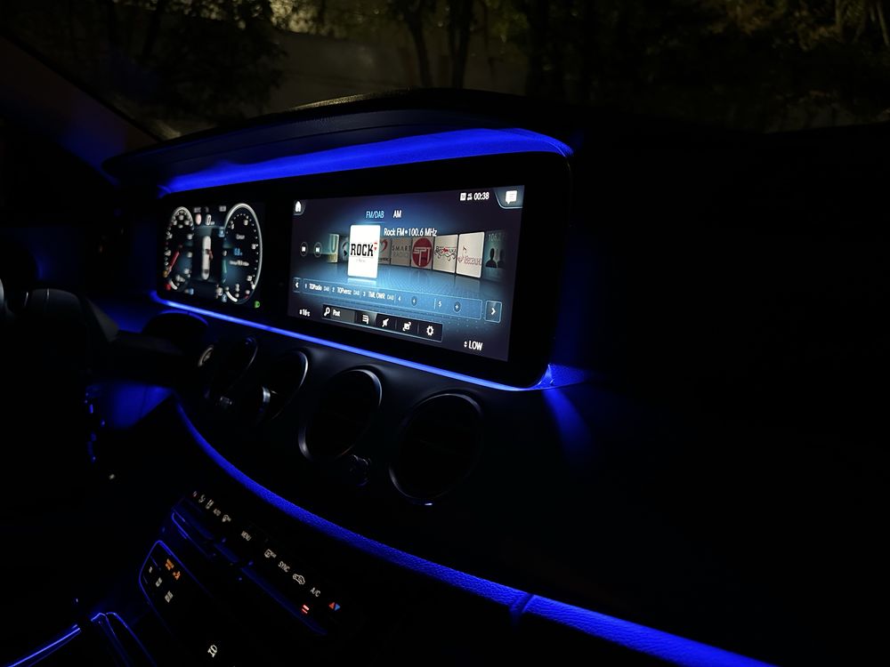 Montez  Lumini / lumina ambientale Led auto   symphony