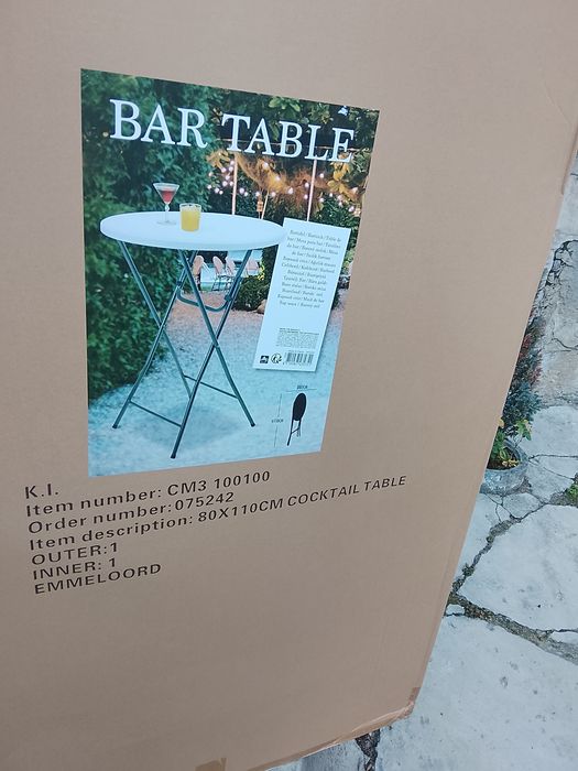 Vând 6 buc masa de bar