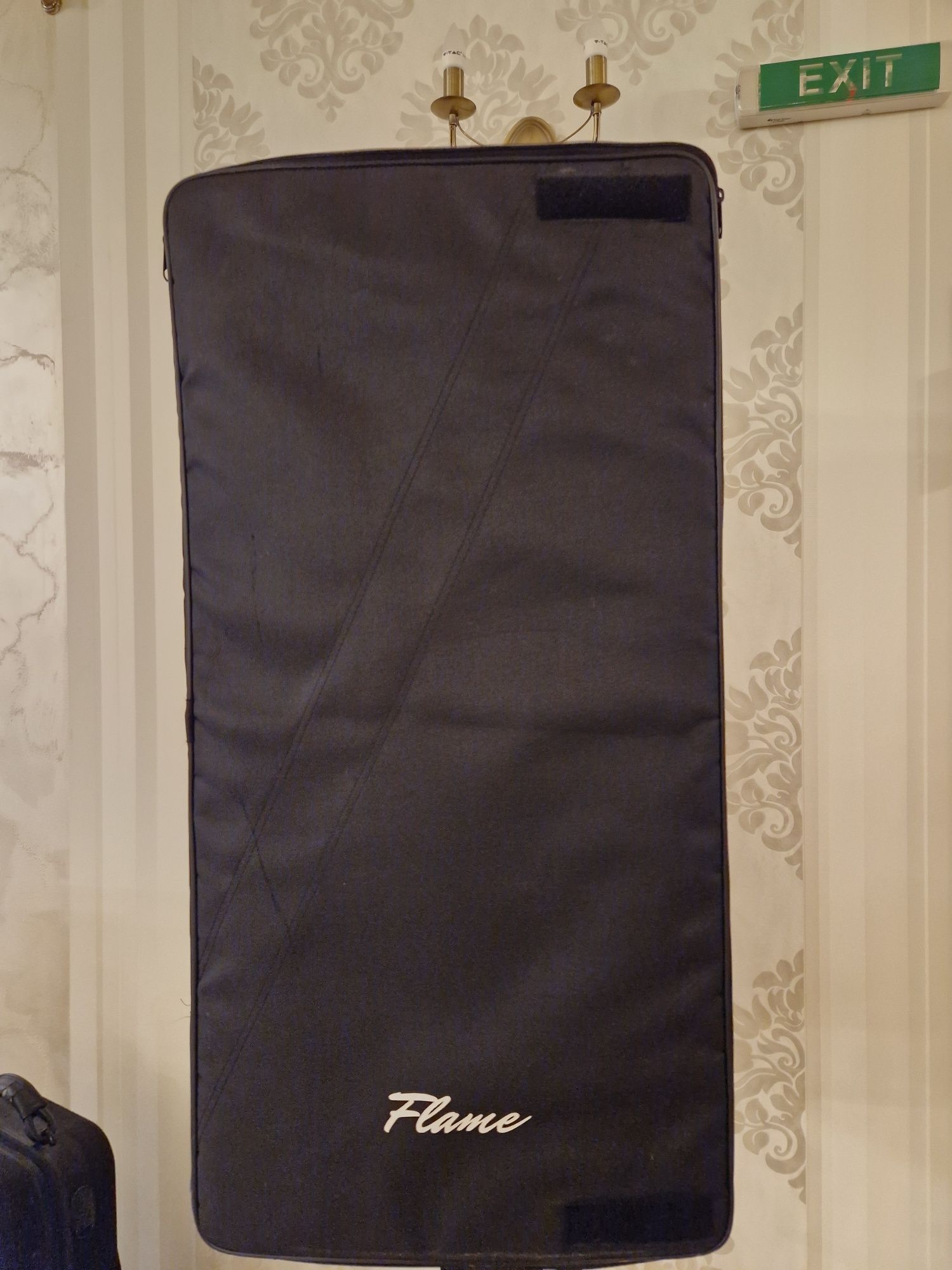 Boxe Montarbo wind pro 215 active