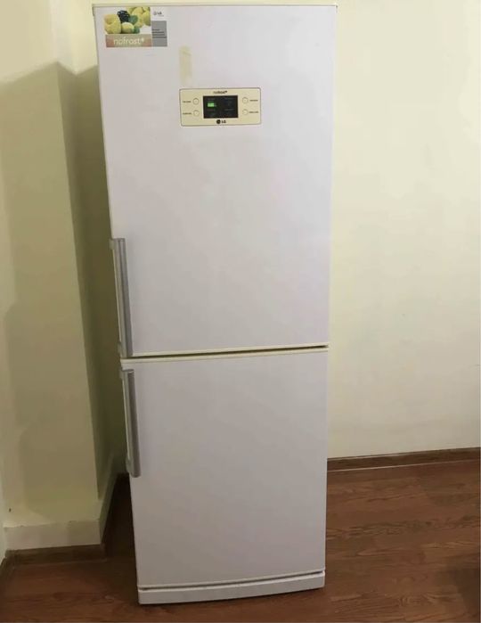 Холодильник LG 50000