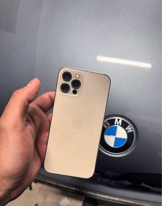 Продам iphone 12 pro 256
