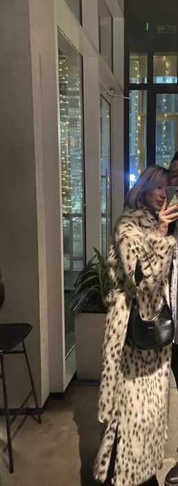 Продается эко шуба пож рысь.