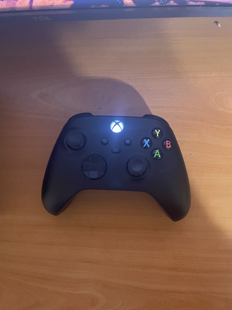 Xbox Series S 1TB с FC26 и UFC5