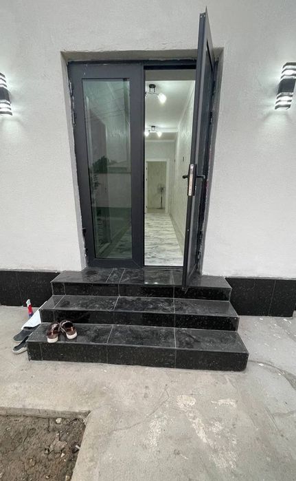 Srochna 4 xonalik yevro katej ijaraga berldi Nurafshon 400$