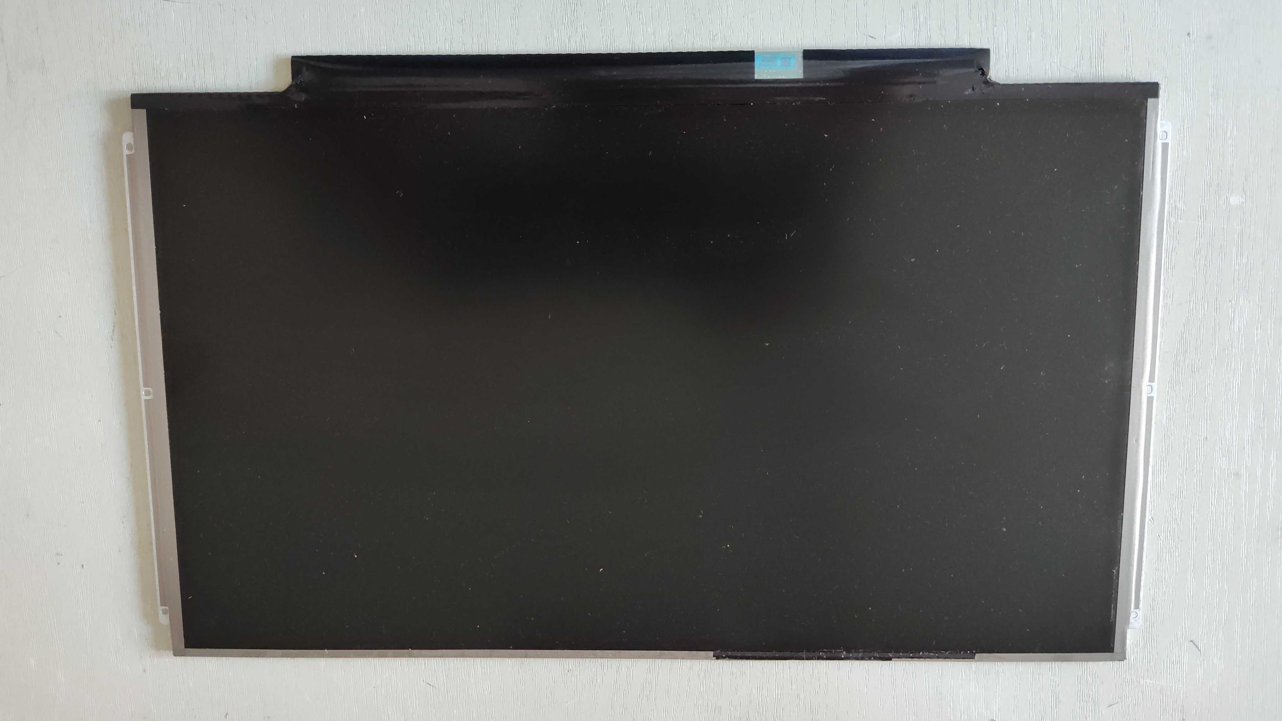 Ecran display 13,3 inch HD slim 40 de pini