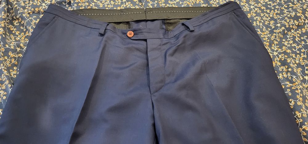 Costum bărbătesc mărimea 56 (XXL)