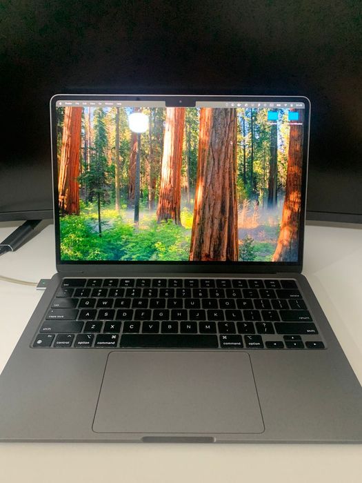 MacBook Air 13 M2 2022