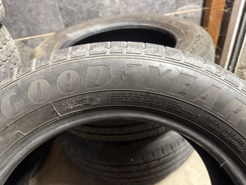 GoodYear 215/60/17