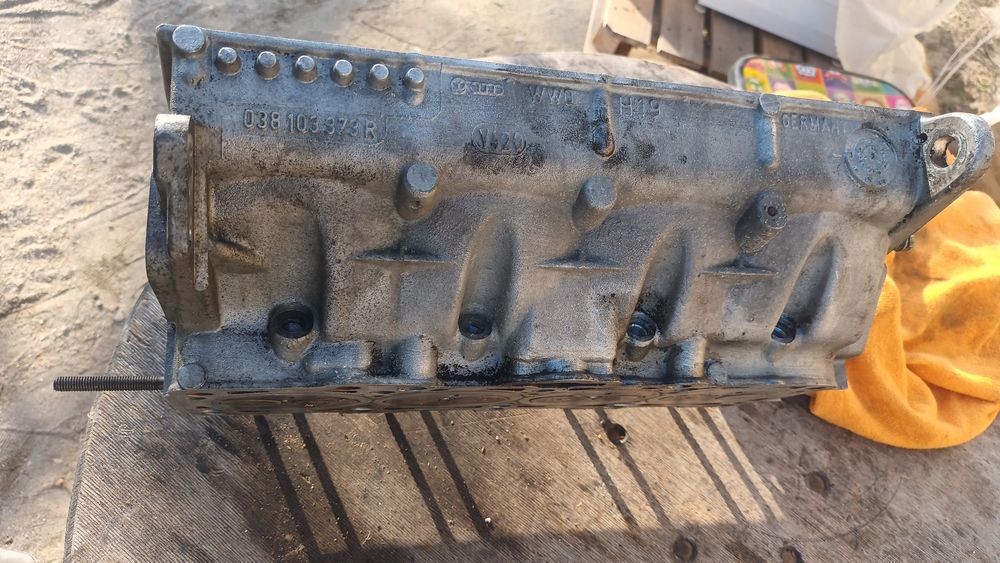 Vind chiuloasă vw touran 1.9 bxe 105 cp 2009