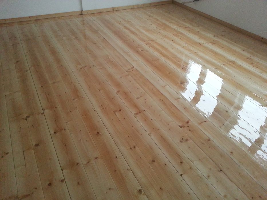 Montam, rașchetăm parchet  clasic și laminat