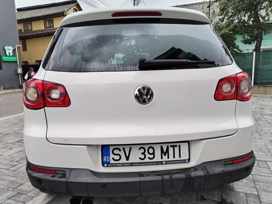Vând Volkswagen Tiguan 2010