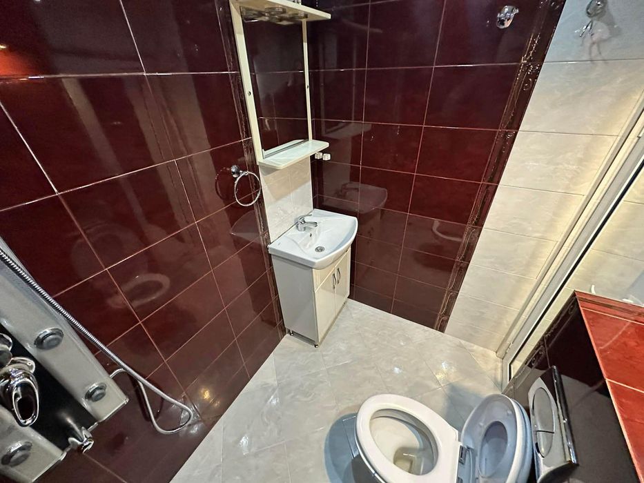 Тристаен апартамент под наем в ж.к. Люлин 3, 2215035