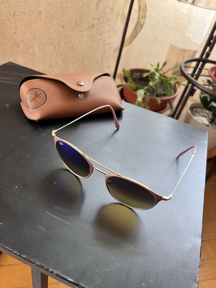 Чисто нови слънчеви очила Ray-Ban RB3546