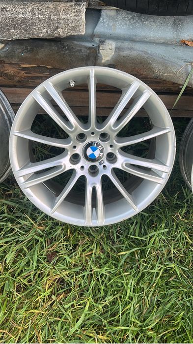 Vind jante bmw doua marimi