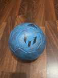 Minge de fotbal de la adidas