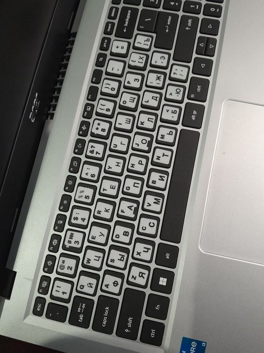 Noutbook  Acer care3