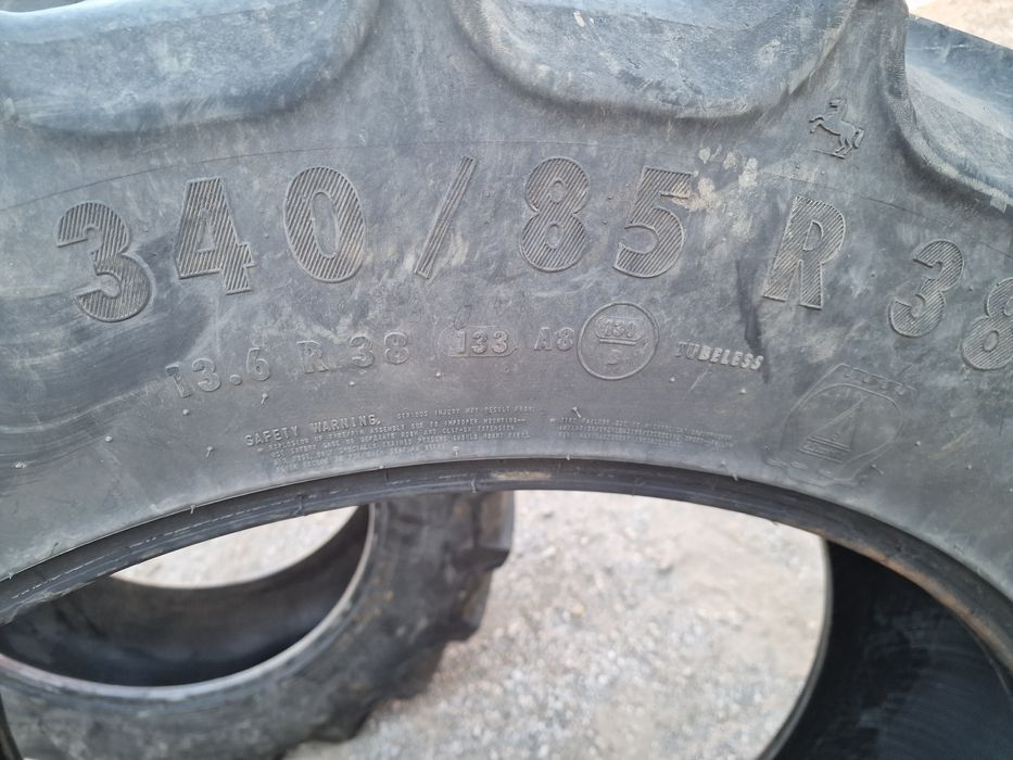 CAUCIUC agricol 13.6R38 (340/85R38) marca Continental