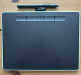 Wacom Intuos M графичен таблет