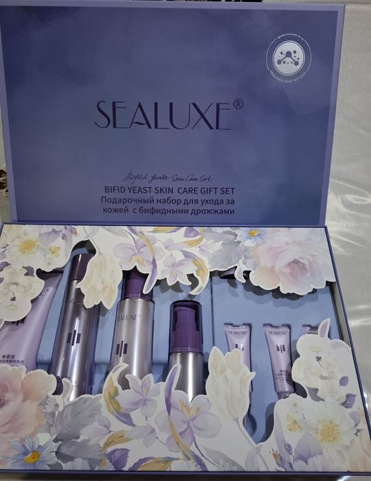 SEALUXE косметическая серия для ухода за кожей с бифидодрожжами.