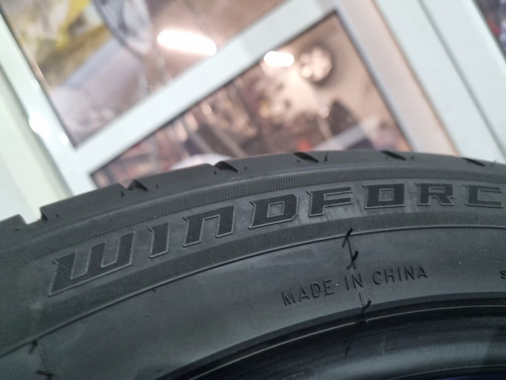 2бр. летни гуми Windforc 255/40 R19