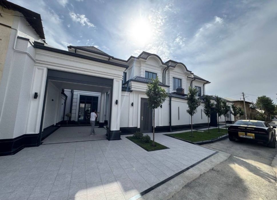 Амир Тимур Махаля продается 2 коттеджа 2.2 соток каждый 8 комнат