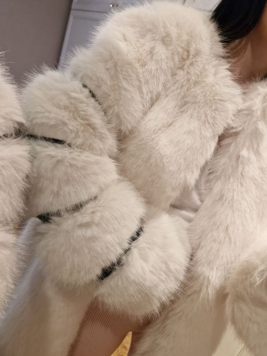 ново дамско палто с косъм