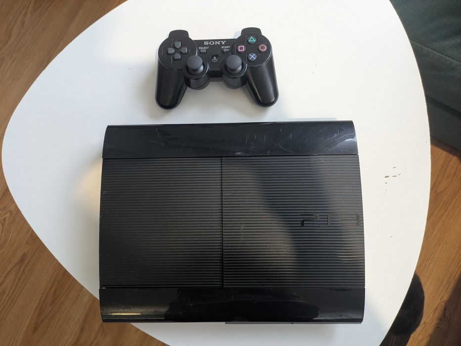 PS3 Super Slim + 24 игри / Playstation 3