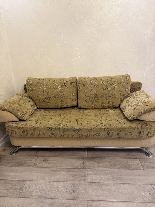 Продам раскладной диван