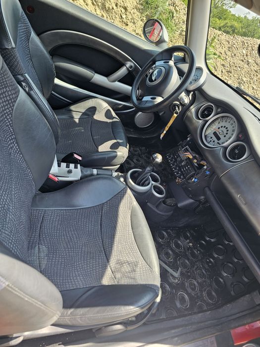 Dezmembrez Mini Cooper MiniOne Piese